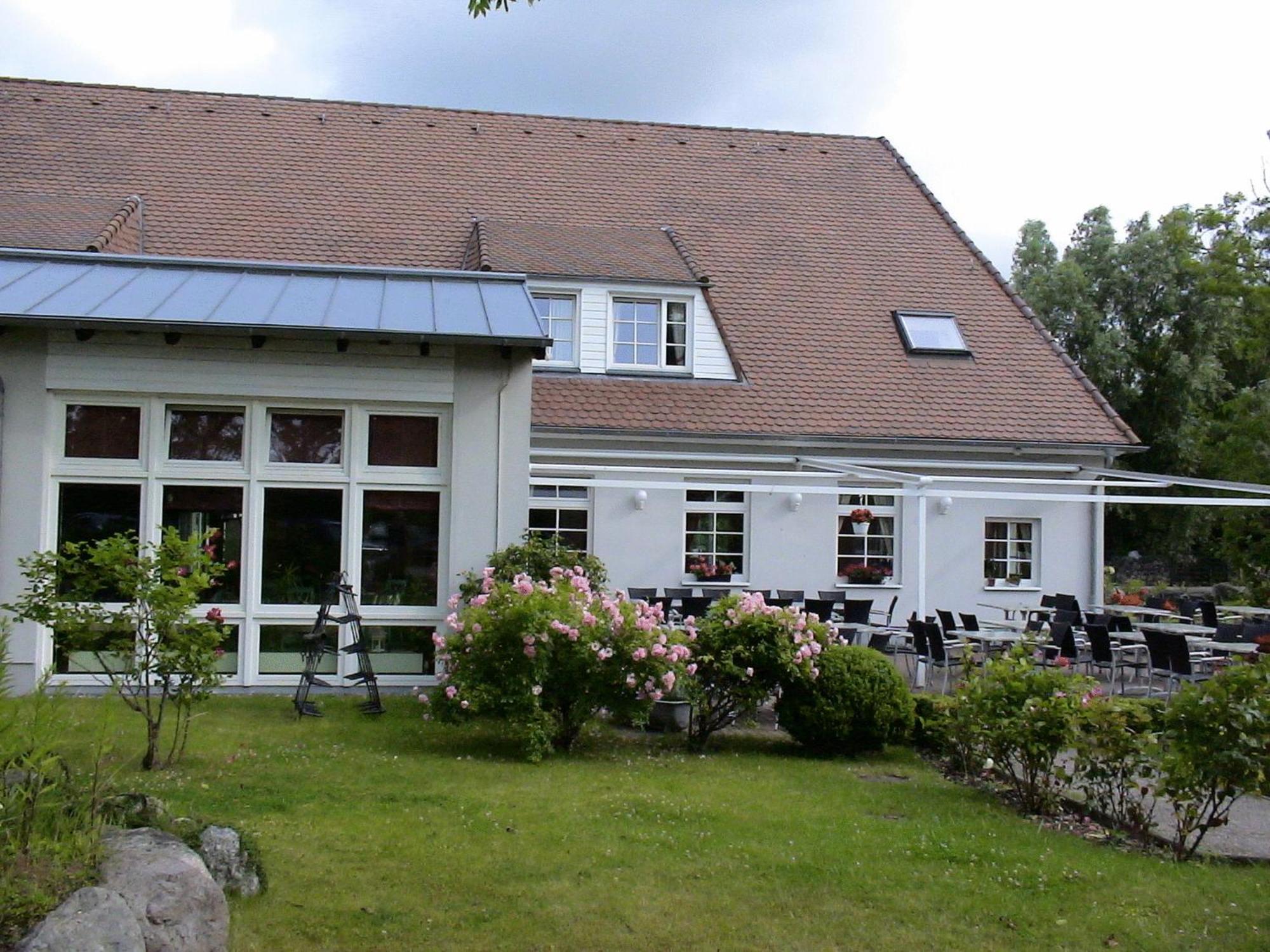 Hotel Alt Wittower Krug Wiek auf Rügen Exteriör bild