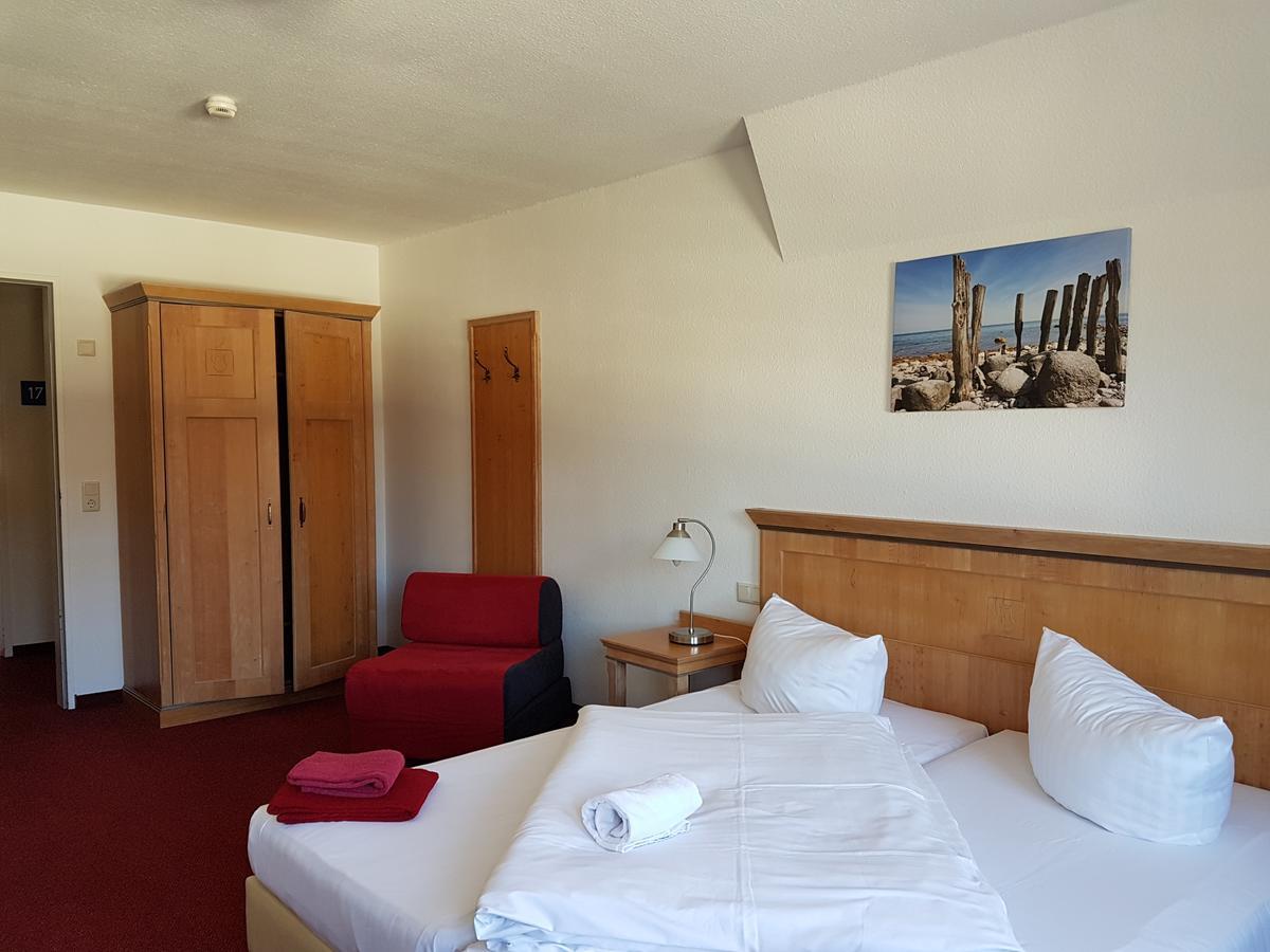 Hotel Alt Wittower Krug Wiek auf Rügen Exteriör bild
